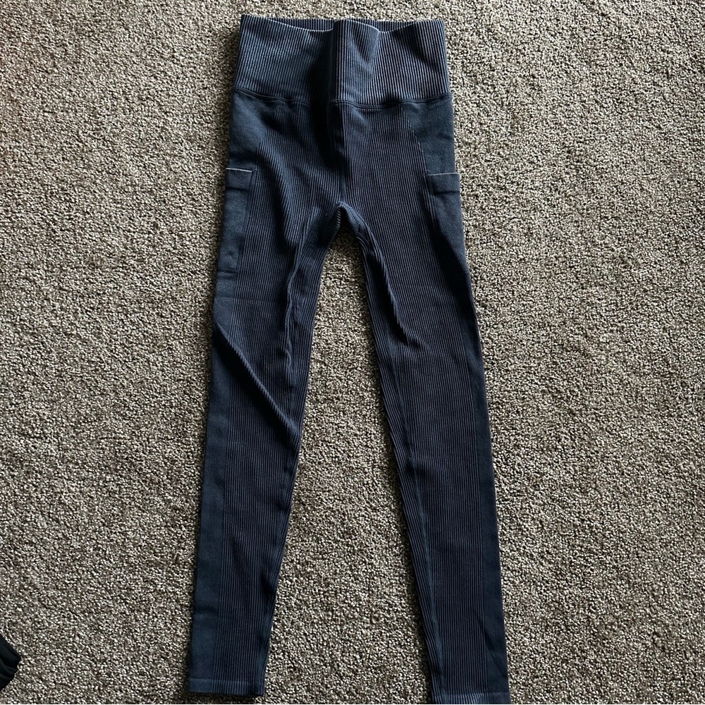 Ribbed Leggings